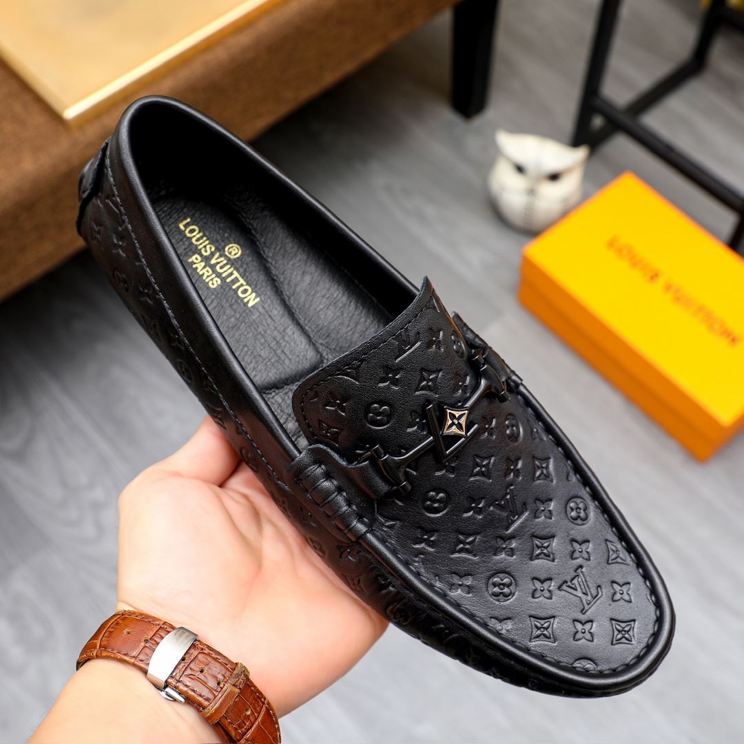 Louis Vuitton Low Shoes